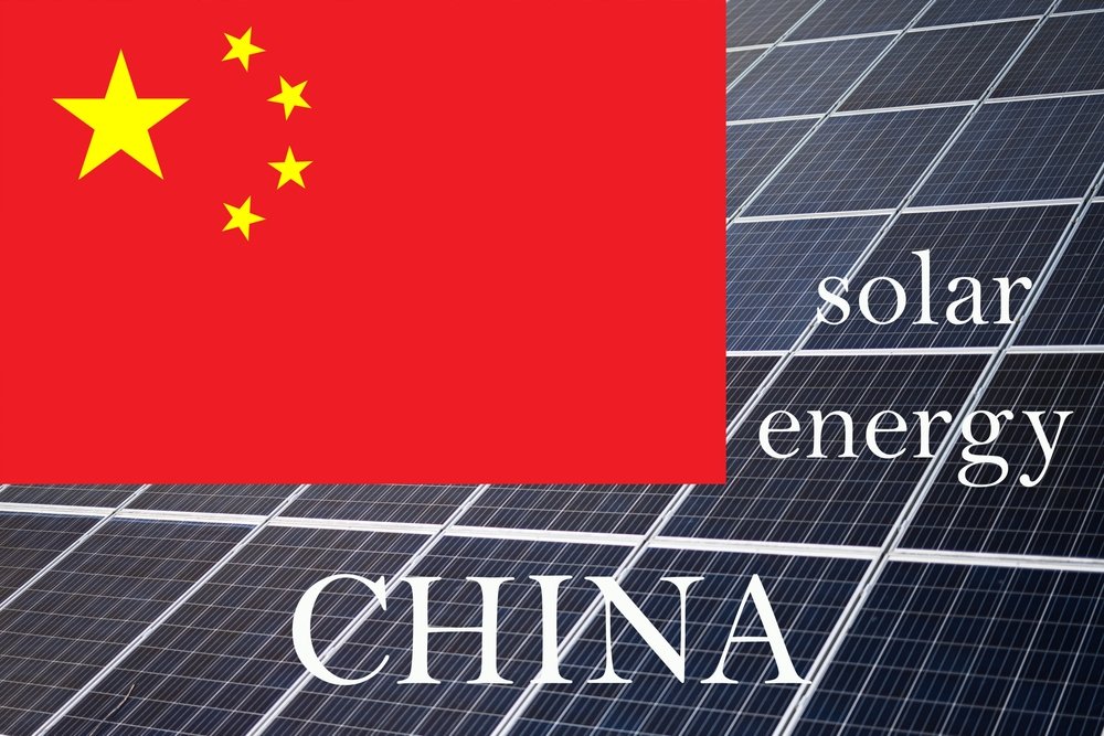 chinese-solar-panels-with-china-flag